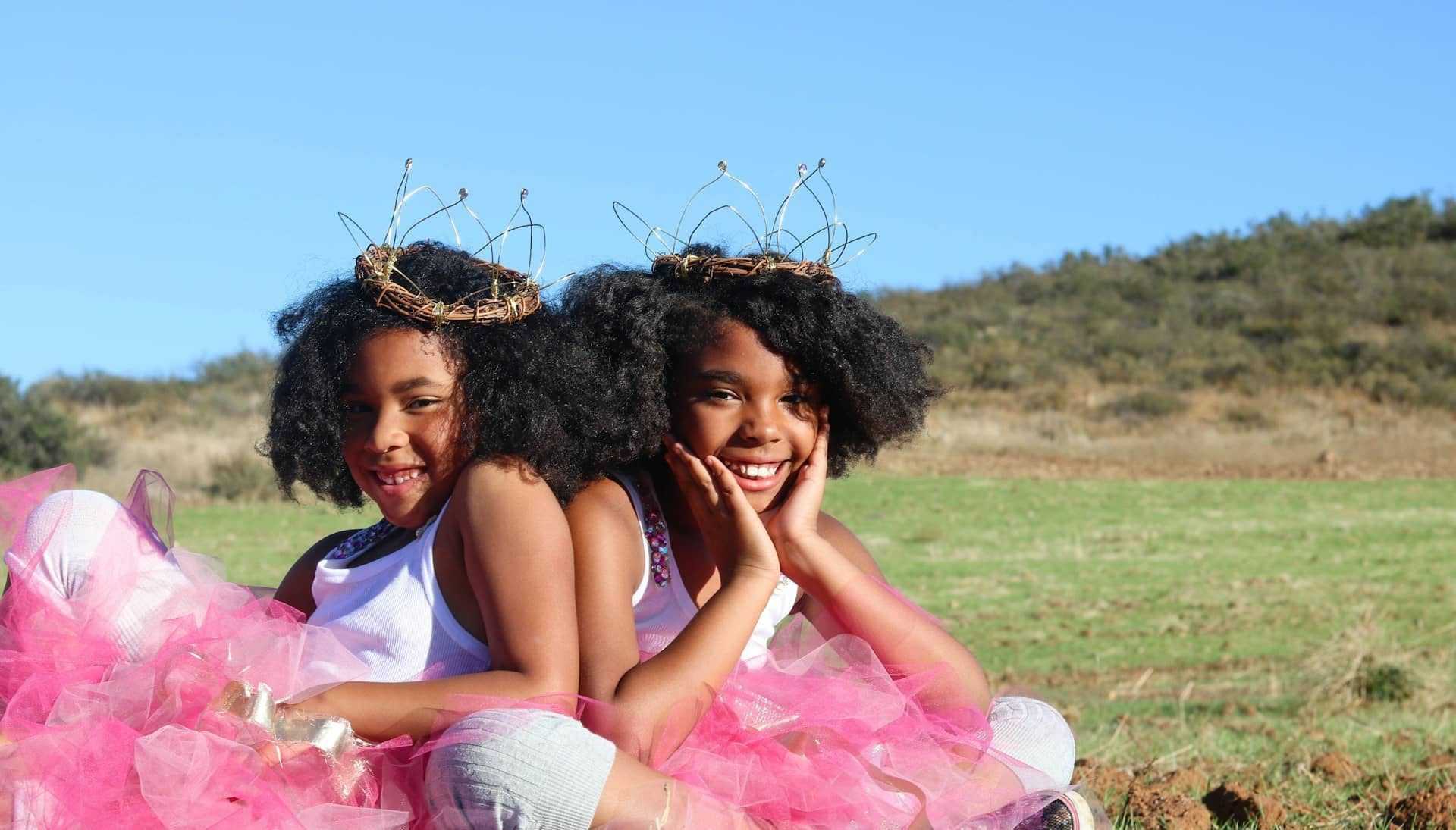 Fraternal vs Identical twins: Common types of twins