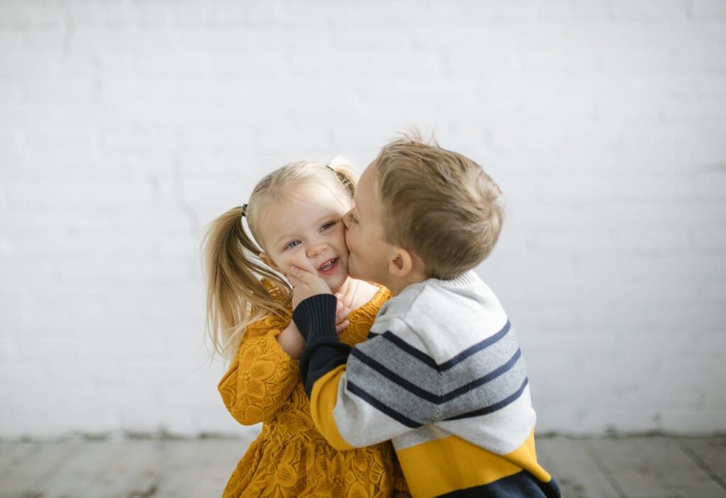 Twin bond